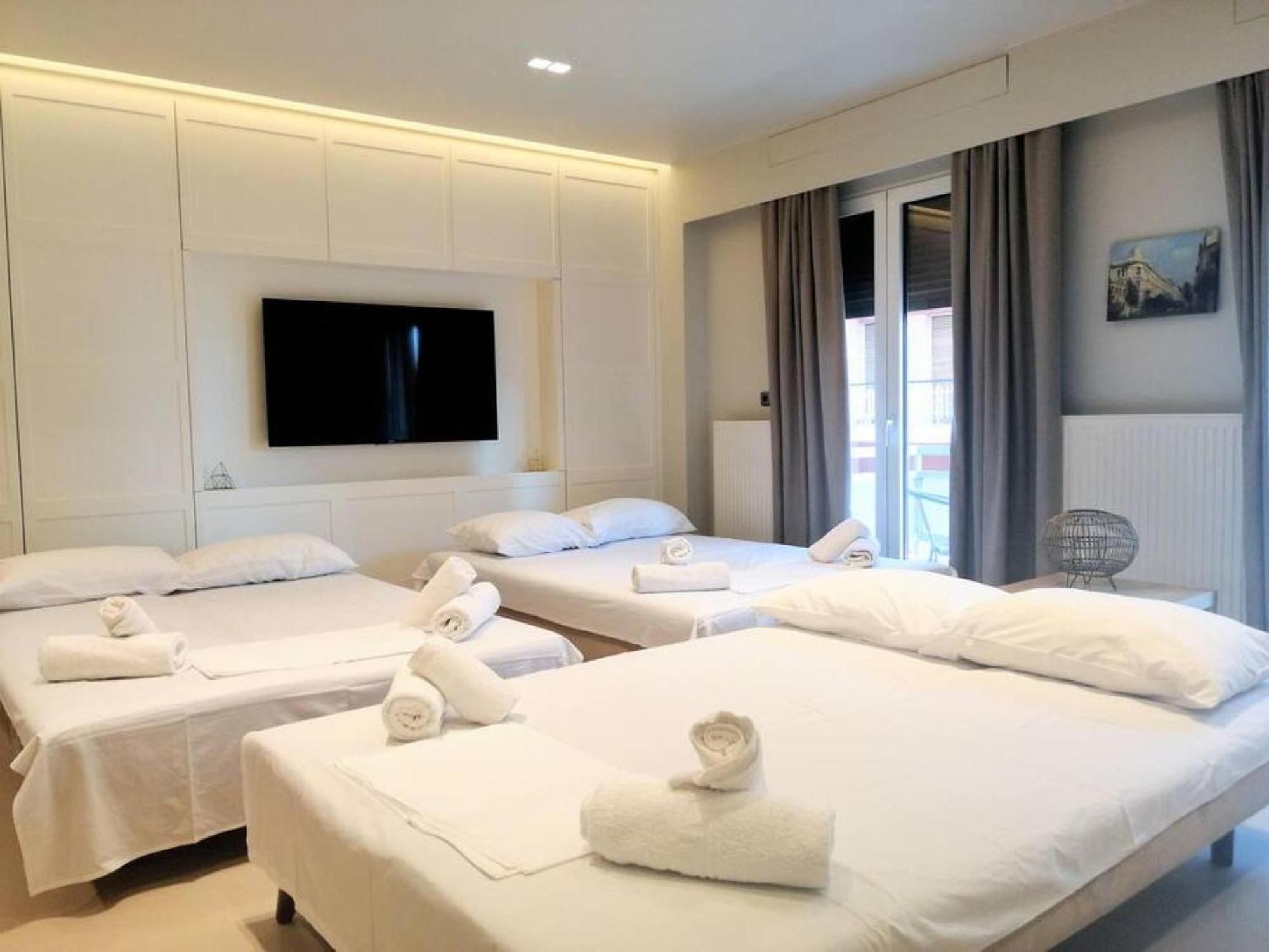 Luxurious In Acropolis Apartment